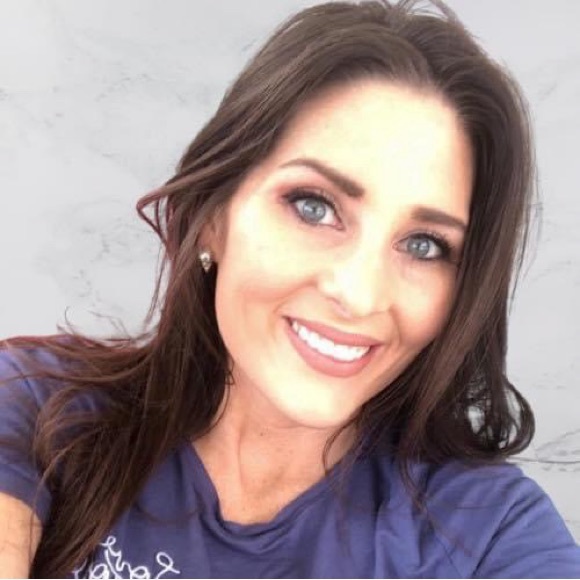 Meet your Posher, Dani - Picture 1 of 1